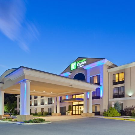 Holiday Inn Express And Suites Winchester, An Ihg Hotel Exterior photo