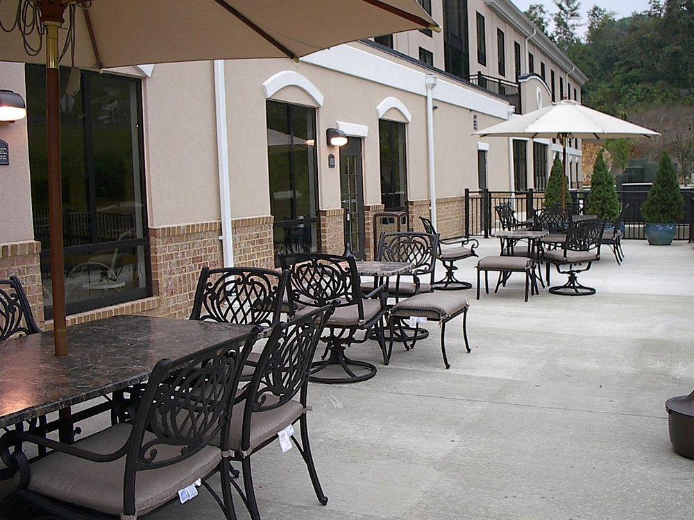 Holiday Inn Express And Suites Winchester, An Ihg Hotel Exterior photo