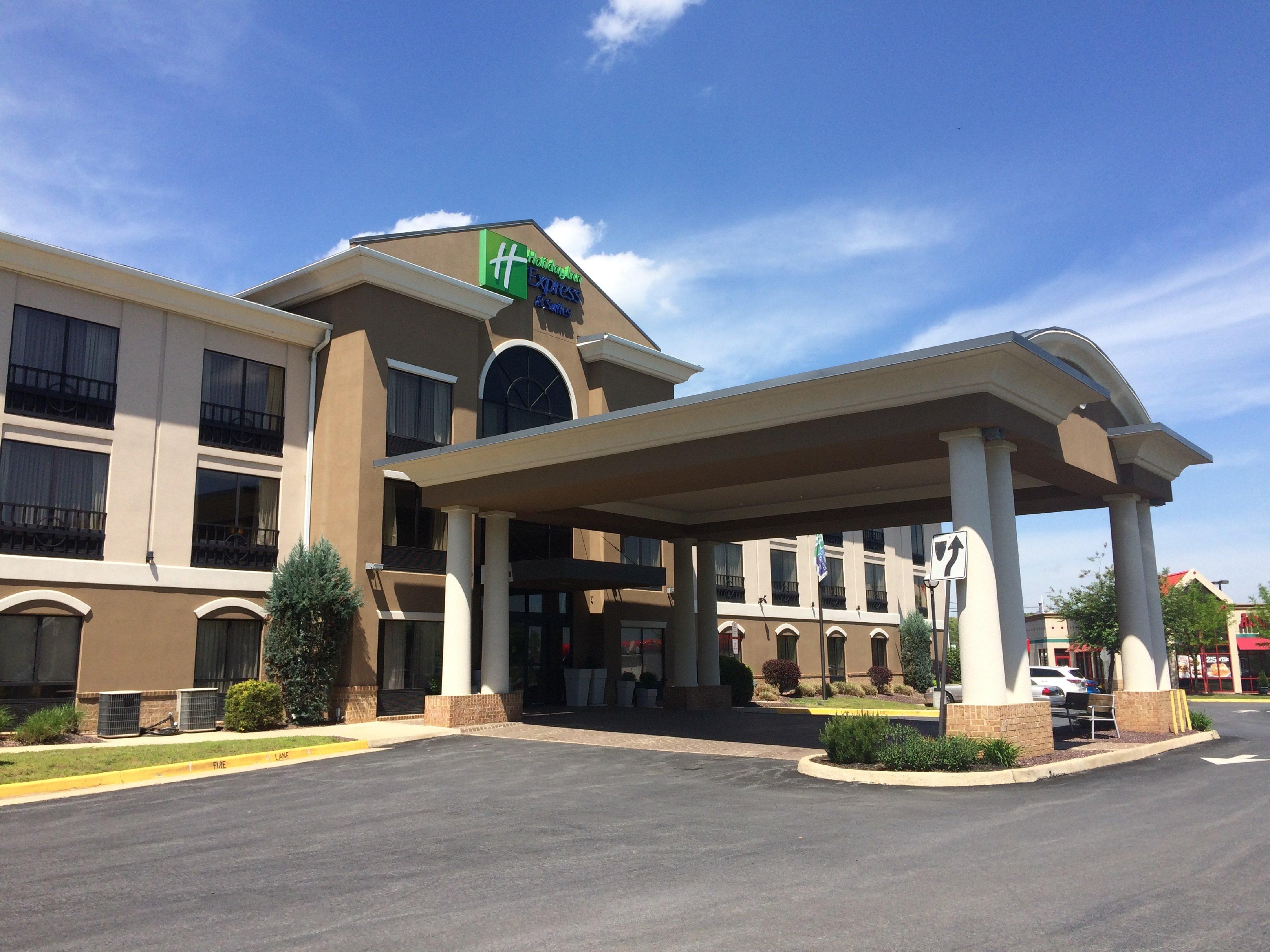 Holiday Inn Express And Suites Winchester, An Ihg Hotel Exterior photo